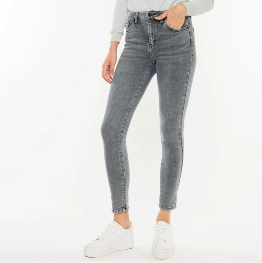 Kancan Light Gray Super Skinny Jeans